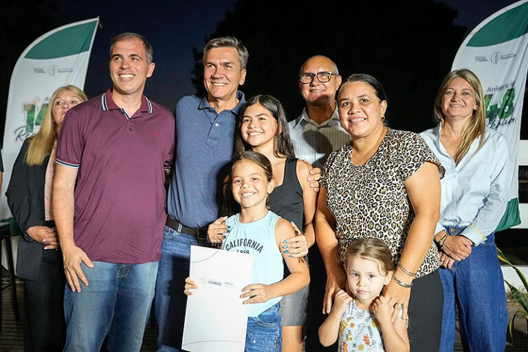 A pocos días del aniversario de Resistencia más familias accedieron a su título de propiedad