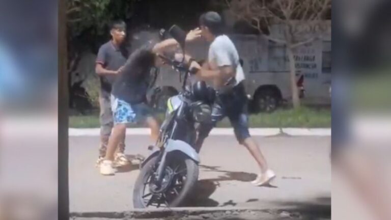 Un joven recibió un botellazo en la cabeza, en medio de una pelea en Perico