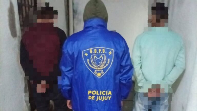 Bajo la modalidad de «pungas», robaban celulares en un boliche