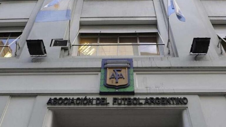 Quiénes son las figuras de la AFA que viajaron a Venezuela para traer a Nahuel Gallo