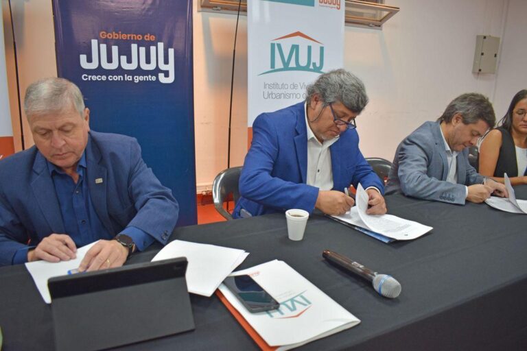 Licitaciones IVUJ: 19 ofertas de empresas constructoras para edificar viviendas en Capital y El Carmen