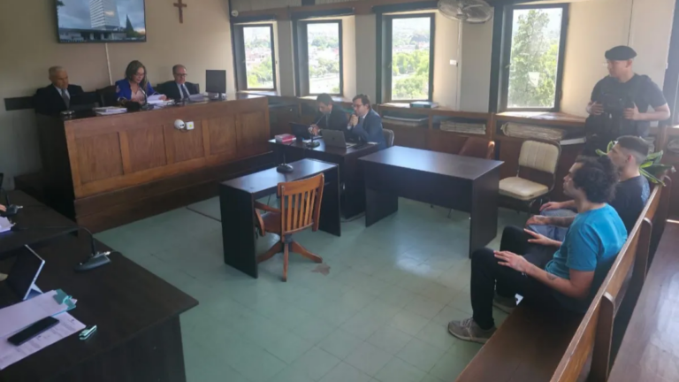 Asesinaron de 36 puñaladas a un remisero y fueron condenados a 14 años de cárcel