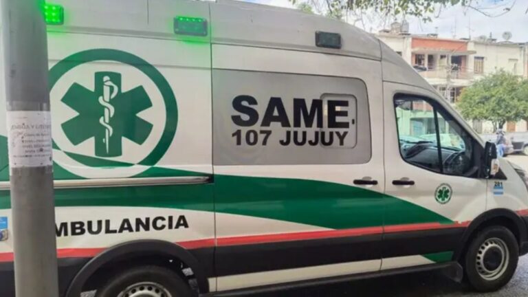 Dos personas heridas tras un violento choque en Alto Comedero