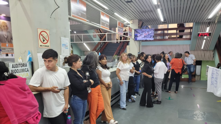 Día 2 de reclamos en el ISJ: seguirán hasta tener soluciones