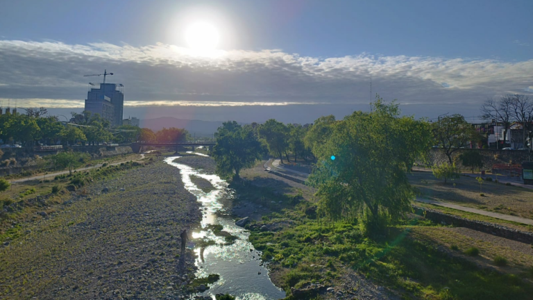 Inicio de semana con suba de temperaturas en la Capital