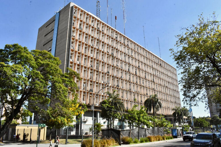 Fallo del STJ: Todo lo que haremos será con responsabilidad y garantizando el pago de salarios, afirmó el ministro Ferro