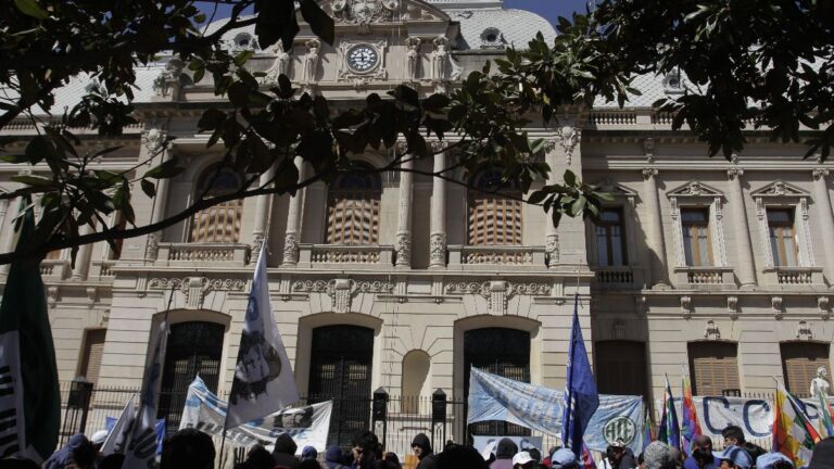 El decreto de ajuste del Gobierno de Jujuy generó preocupación