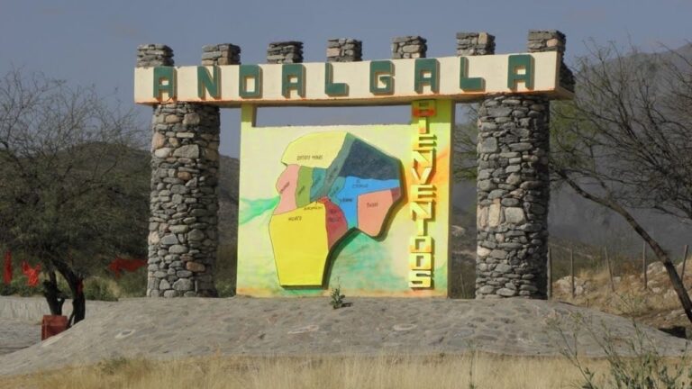 Sesión del Concejo Deliberante de Andalgalá en el interior de Catamarca