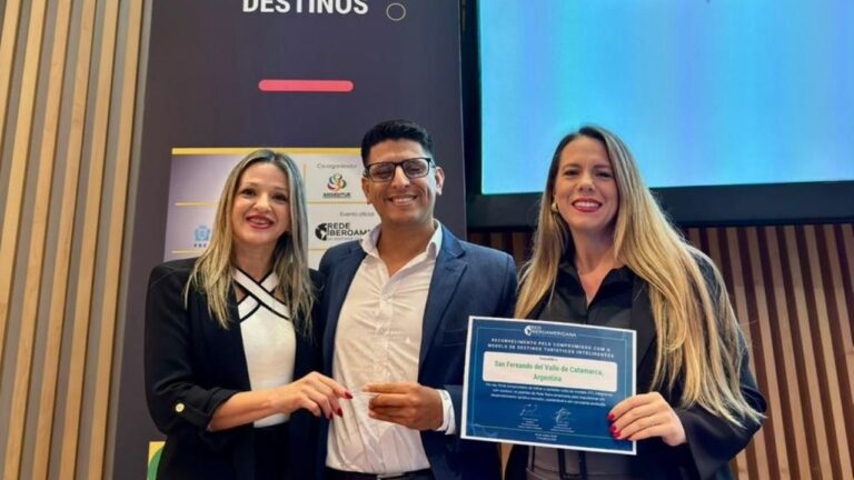 Catamarca Capital recibe premio iberoamericano de turismo inteligente en Río de Janeiro