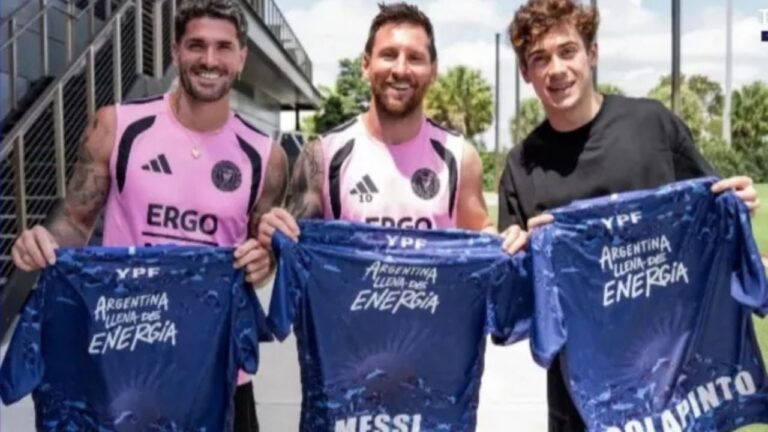 Franco Colapinto junto a Lionel Messi y Rodrigo De Paul en Miami