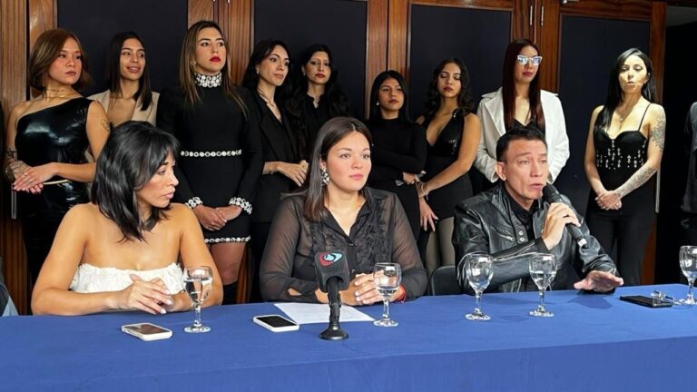 Presentación oficial del certamen Miss Universo Catamarca en el Cine Teatro Catamarca