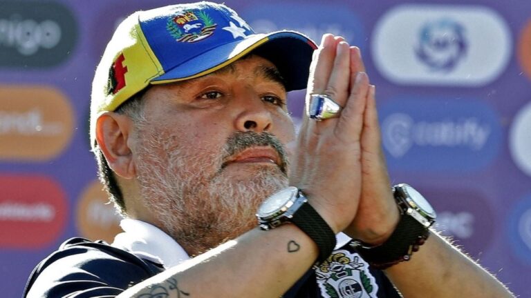 Imagen de Diego Armando Maradona en un contexto deportivo