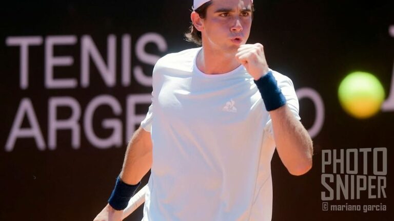 Juan Manuel La Serna celebrando un punto durante su partido de octavos de final en el Challenger de Córdoba