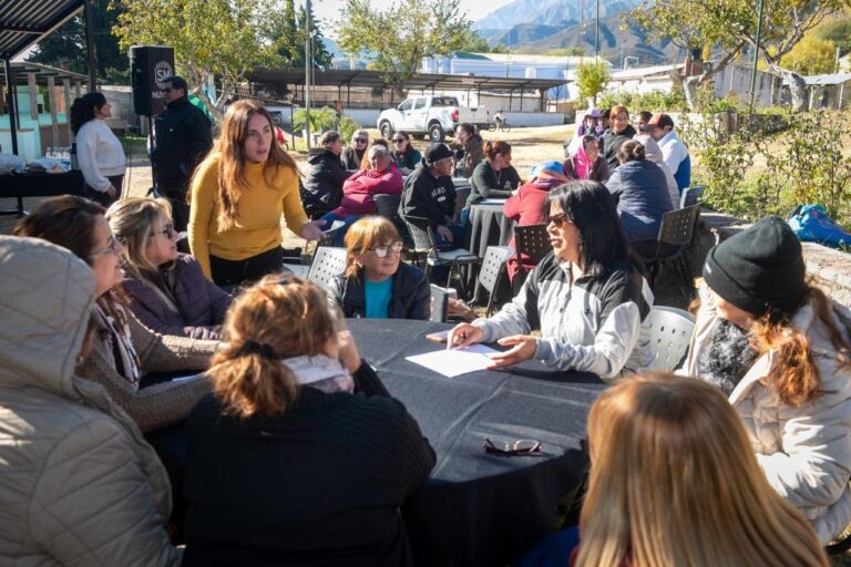 Taller Mujeres en la Ruralidad en Mutquín, Catamarca
