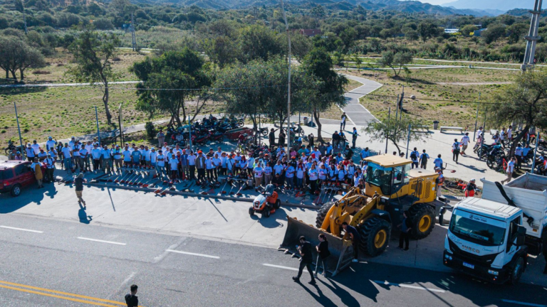 Operativo de limpieza y mantenimiento en barrios de Valle Viejo