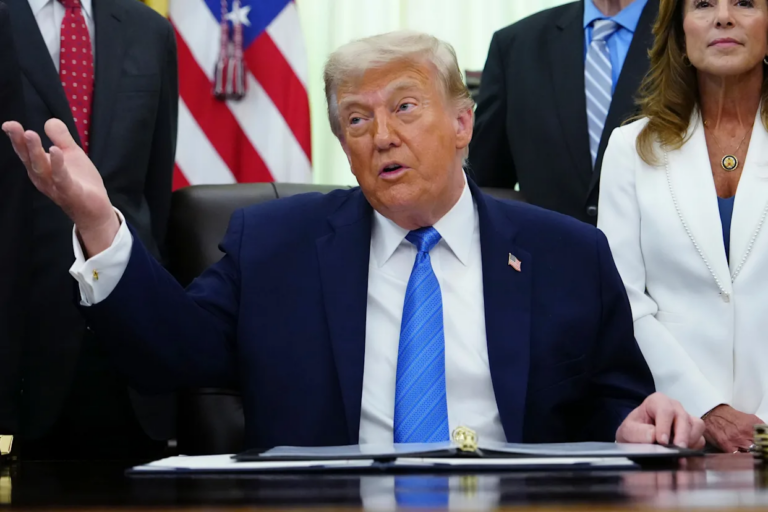 Donald Trump en conferencia de prensa