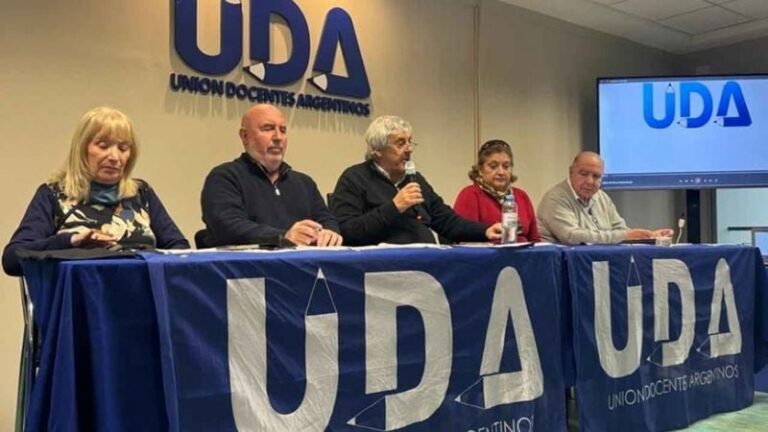 Congreso Nacional Ordinario de Delegados de la Unión Docentes Argentinos (UDA)
