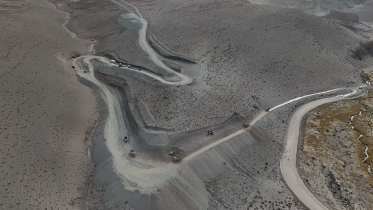 Trabajos de pavimentación en la Ruta 43 sobre la Cuesta de Paicuqui