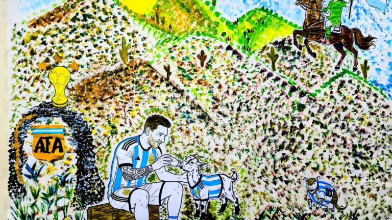 Estudiantes trabajando en un mural escolar para el concurso Murales Mundialistas en La Paz
