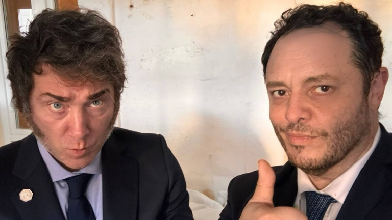Javier Milei y Demian Reidel en un evento