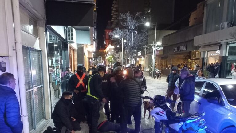 Esquina de Esquiú y Sarmiento en Catamarca donde ocurrió la detención
