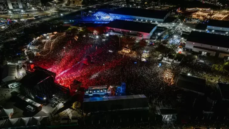 Vista del Predio Ferial de la Fiesta del Poncho en Catamarca