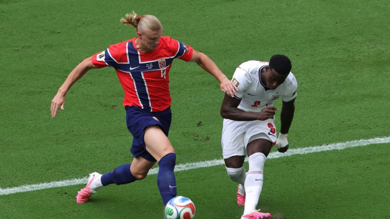 Partido de cuartos de final del Mundial 2026 entre Inglaterra y Noruega en el Miami Stadium