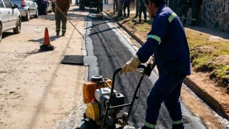 Obras de repavimentación en calle Maipú Norte, Capital Catamarca