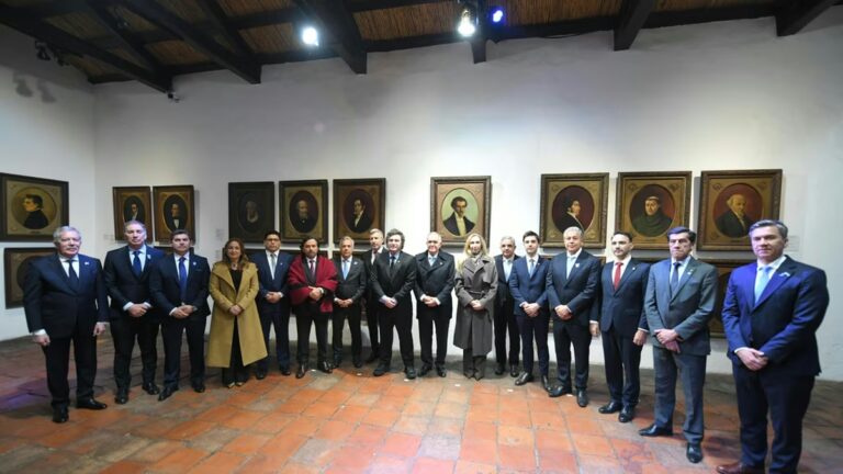 Presidente Javier Milei durante la vigilia por el Día de la Independencia en Tucumán