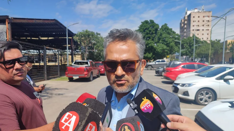 Iván Sarquís, abogado de la familia de Juan Carlos Rojas, habla en una entrevista