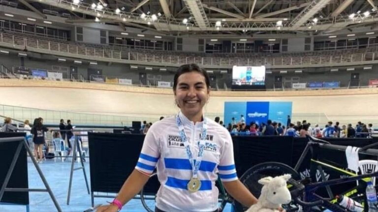 Guadalupe Díaz en el podio de la Copa Argentina UCI