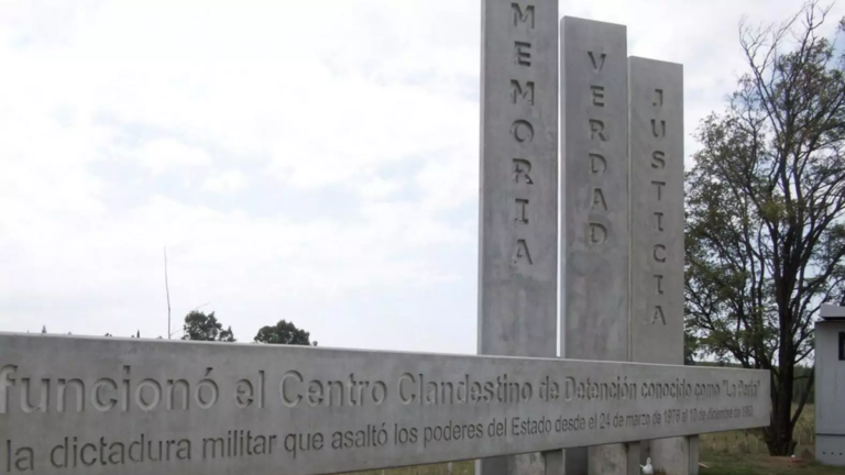 Vista del ex centro clandestino de detención La Perla en Córdoba