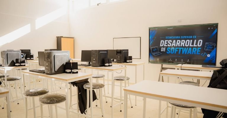 Inauguración del Polo de Educación Técnica Profesional en Santa María, Catamarca