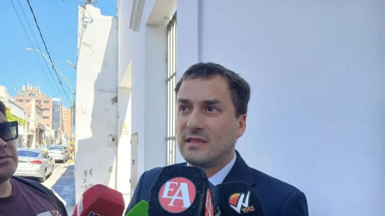 Boleta de luz con tasas municipales