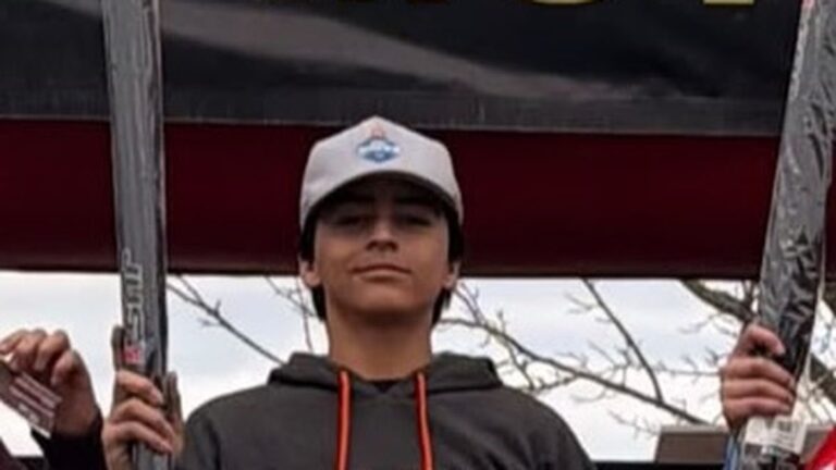 Jorge Turbito Herrera en competencia de motocross