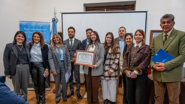 Presentación de la nueva página web del Paso Internacional San Francisco en el CATA Centro de Arte y Ciencia Aplicada
