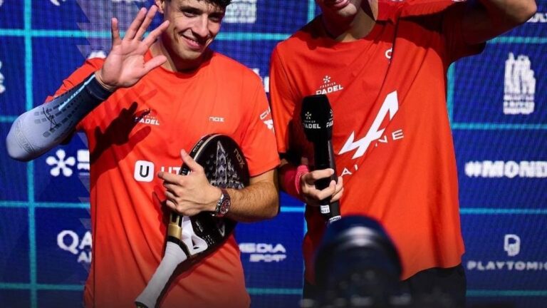 Agustín Tapia y Arturo Coello en el partido de cuartos de final del Premier Padel P1 en Pretoria