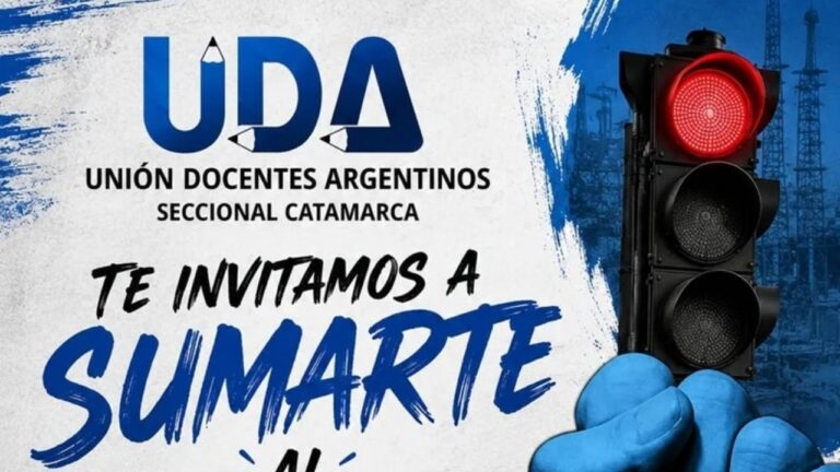 Docentes de UDA Catamarca durante el semaforazo