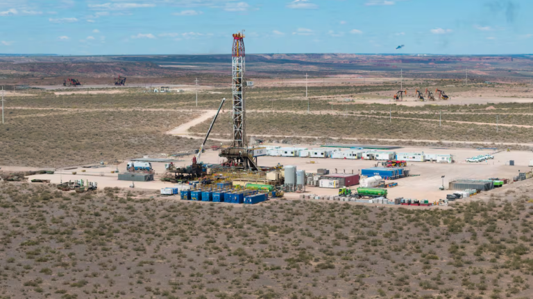 Planta de YPF en Vaca Muerta, Neuquén