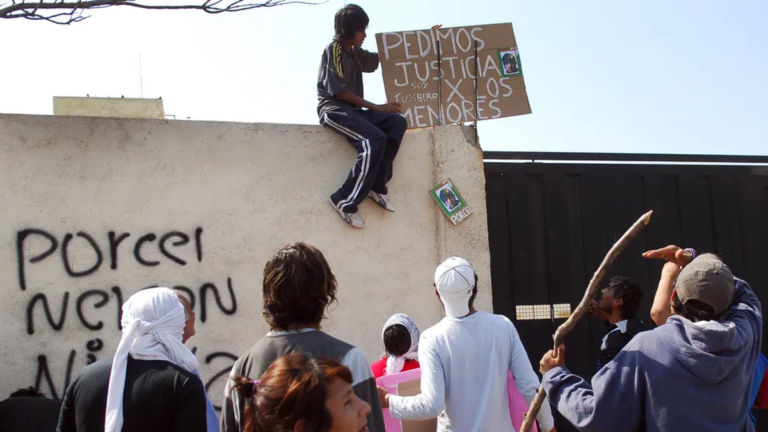 Fachada de la Alcaidía de Menores de Catamarca, lugar donde ocurrió la tragedia en 2011
