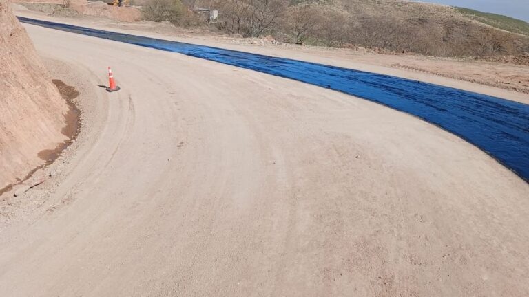 Trabajos de pavimentación en la Ruta Provincial N°1