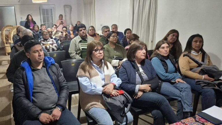 Reunión de las cámaras de Fiambalá para tratar la Zona Franca