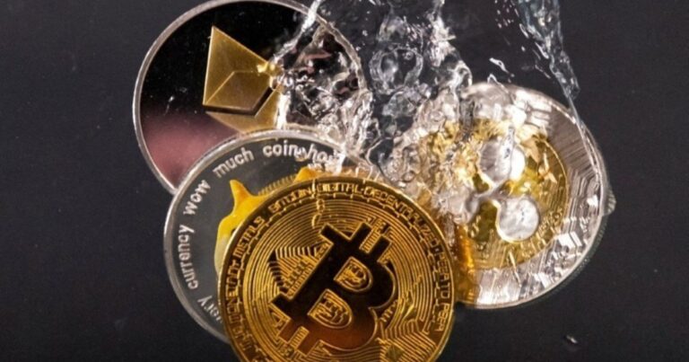 Gráfico de cotización de Ethereum con el precio en dólares y pesos
