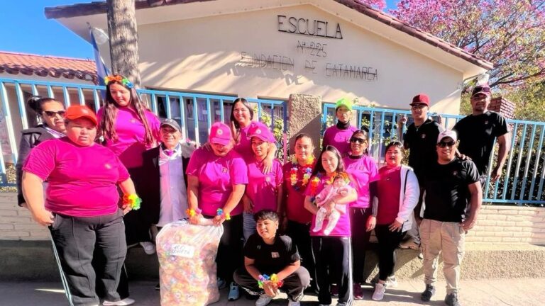 Grupo Corazones Solidarios en actividad en Nueva Coneta