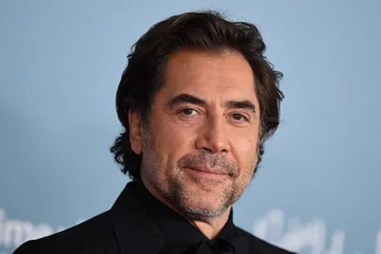 Javier Bardem durante la entrevista en La Revuelta
