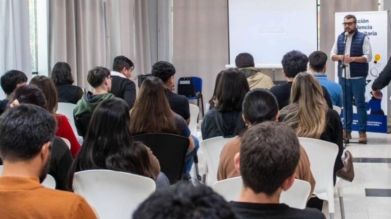 Lanzamiento de los Juegos RUP Olimpiadas en la Residencia Universitaria Provincial