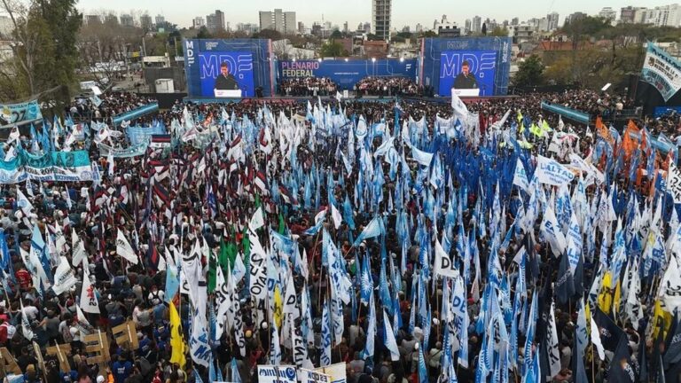 Dirigentes del MDF Catamarca en el Plenario Federal en Avellaneda