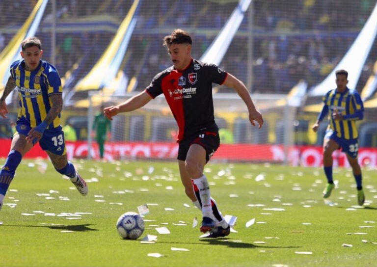 Partido entre Rosario Central y Newell's Old Boys en el Gigante de Arroyito