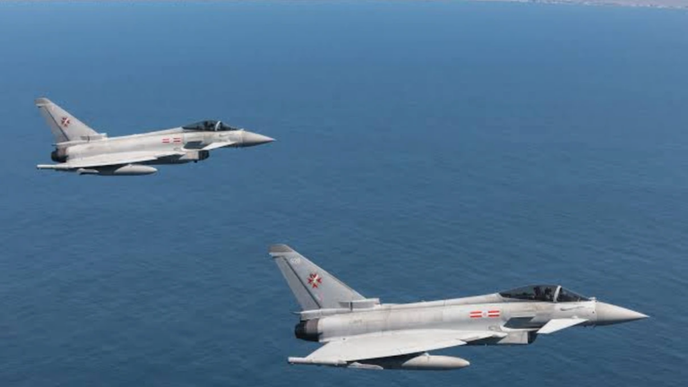 Avión de combate Typhoon de la Real Fuerza Aérea británica