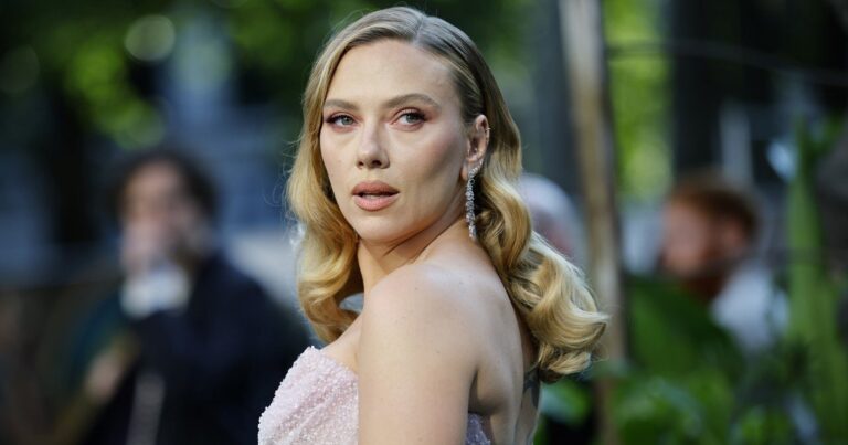 Scarlett Johansson en una sesión de entrenamiento